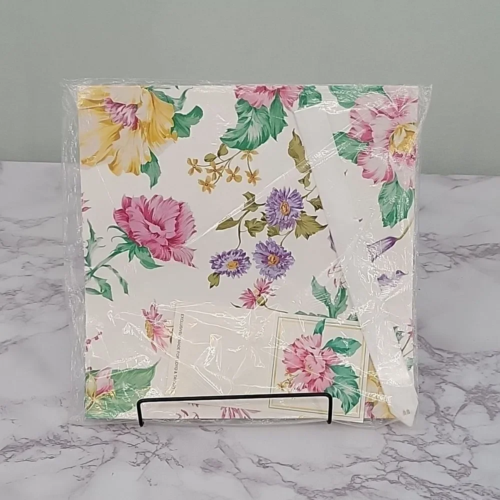 Lord & Taylor brand lord